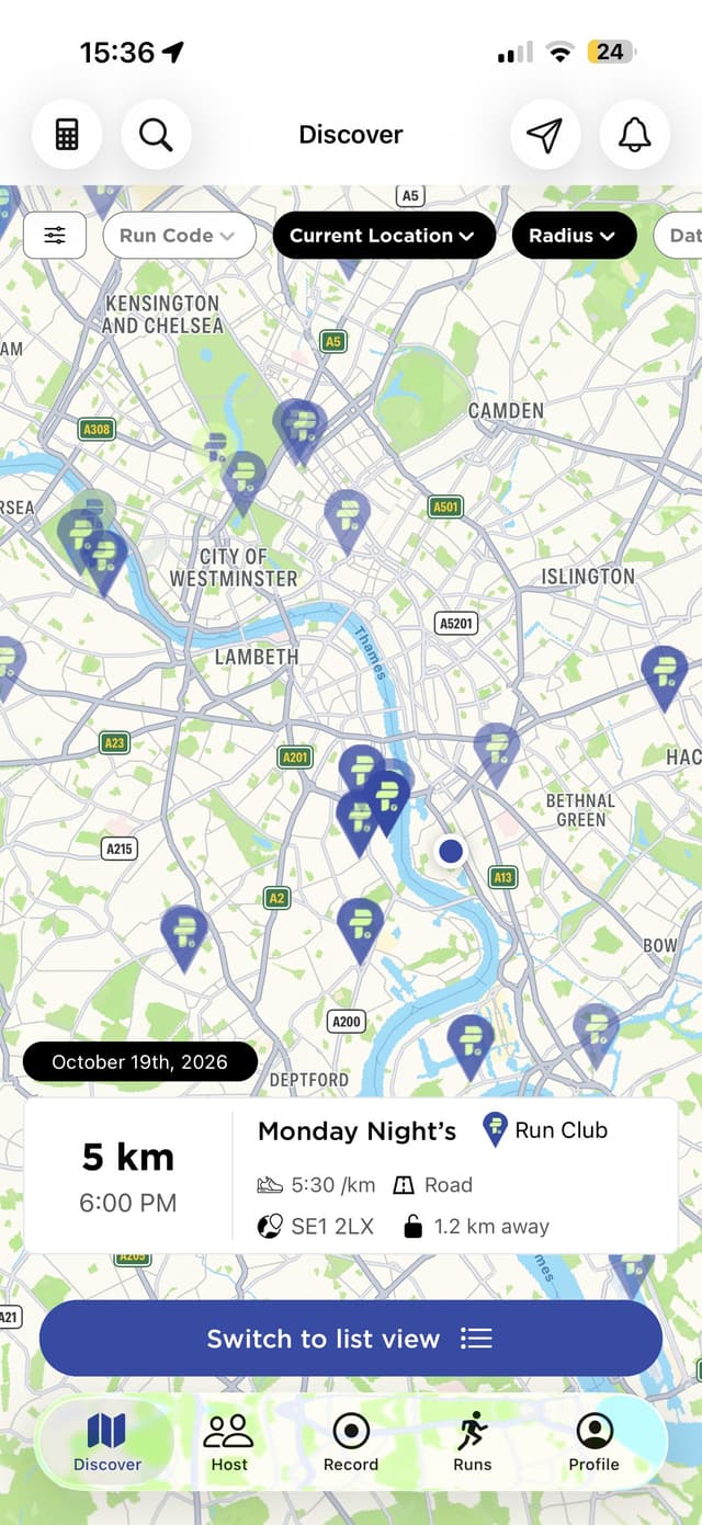 PacePal Discover screen: a map of London dotted with run pins, and a card for Monday Night's Run Club, 5 km at 6:00 PM, 5:30 per km on road, 1.2 km away